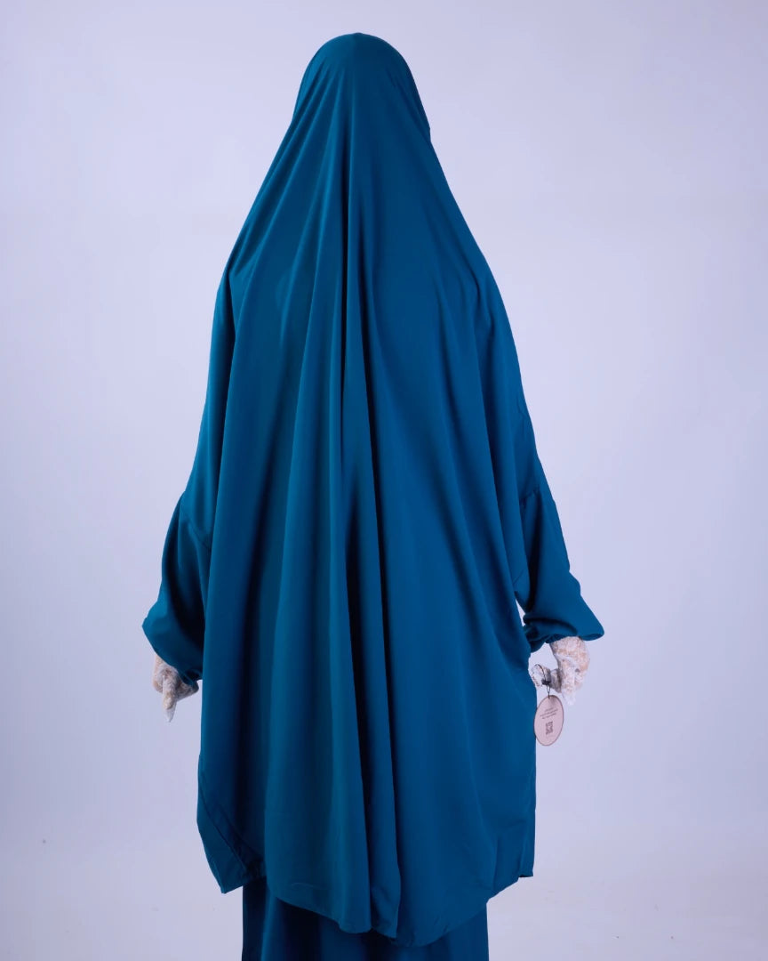 خمار بأكمام سادة
