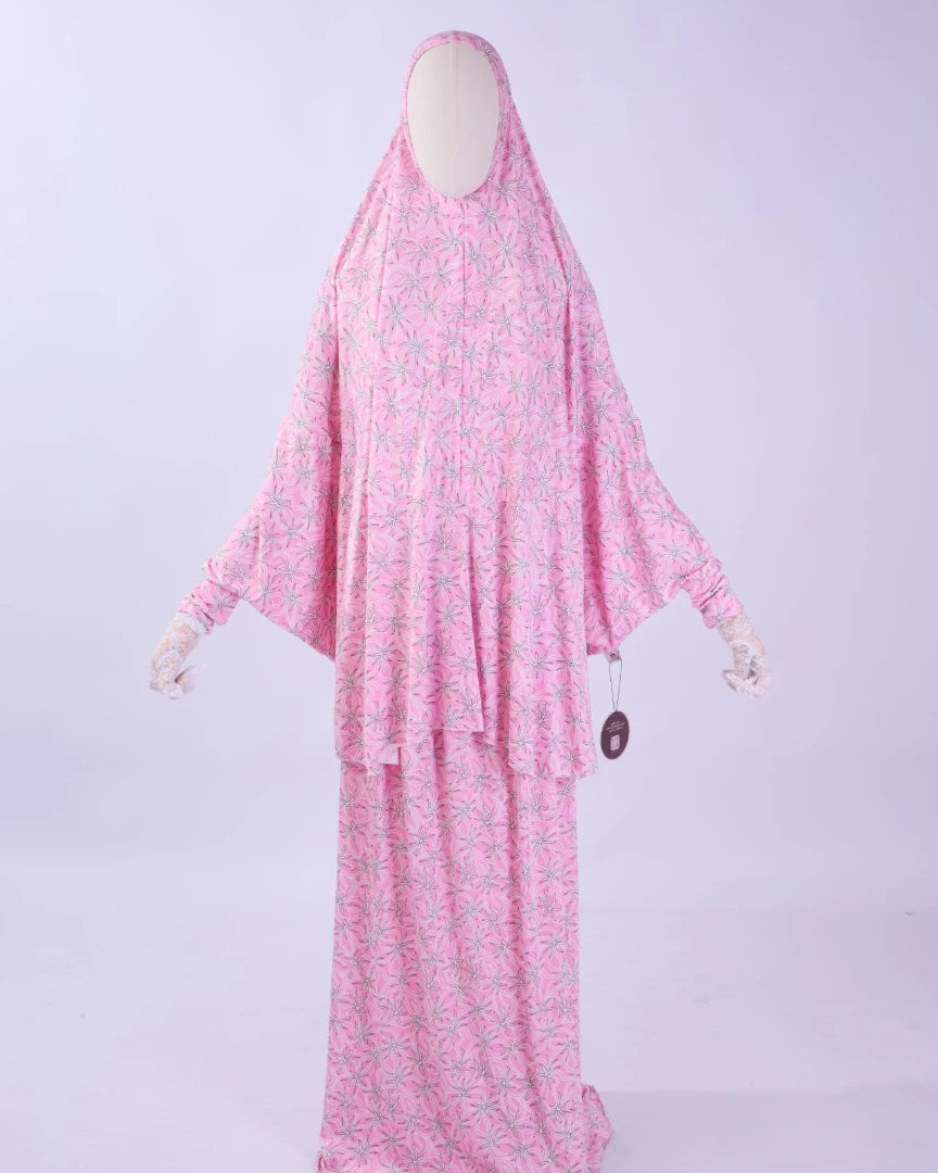 طقم صلاه حريمي مشجر